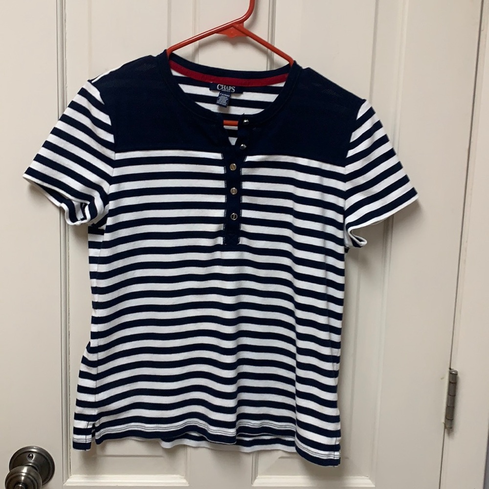 XL Petite CHAPS Navy & White shirt with mesh at the neckline Stripes